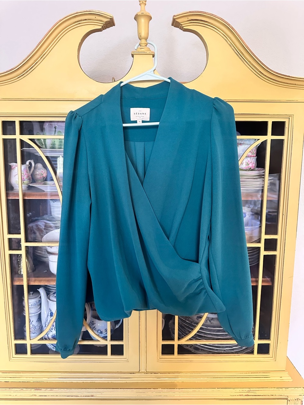 Sezane Bottle Green Abelia Faux Wrap Blouse Long Sleeve V-Neck Size 38 Medium - Picture 2 of 5